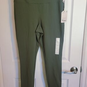 STYLUS Olive Green Leggings